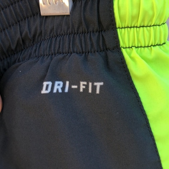 NIKE Dri Fit Running Shorts - Picture 3 of 7